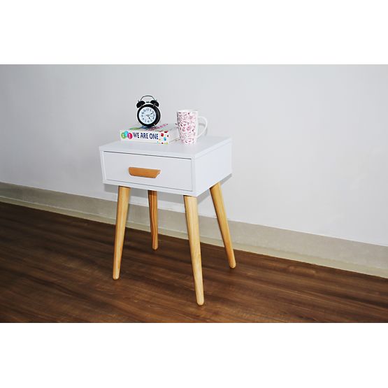 Éjjeliszekrény fiókos LANA