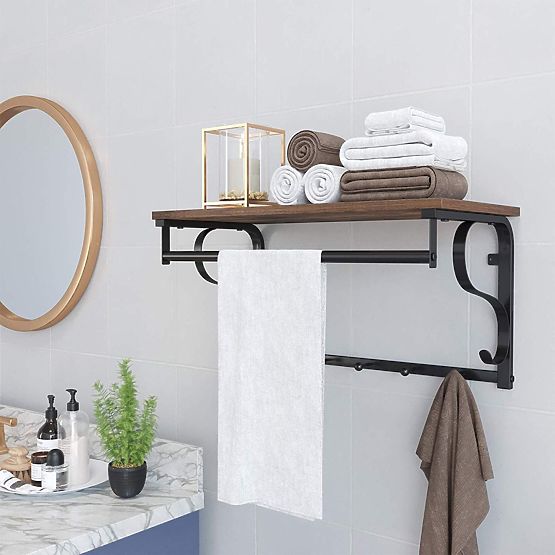 Fa polc ruhafogasokkal LOFT
