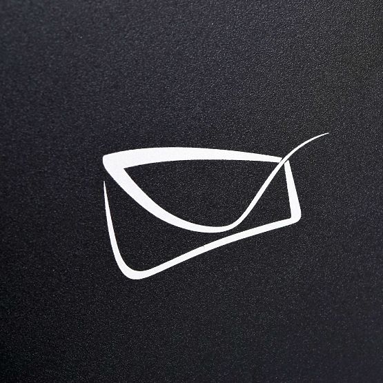 Hadvar fekete levélszekrény