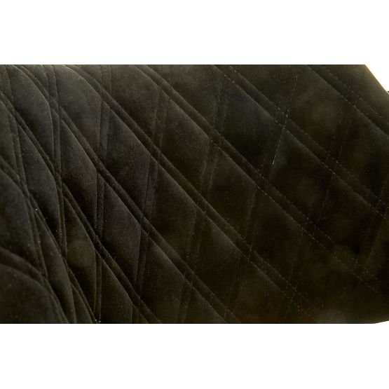 K396 dió / fekete szék (1p=1db)