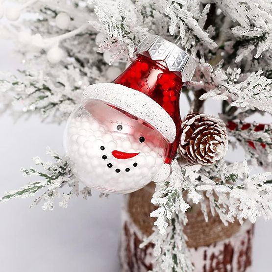 Karácsonyi díszek Red Santa készlet 149 db