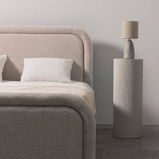 Kárpitozott ágy Ovoid 140x200 cm, ráccsal és tárolóval, lekerekített, bézs