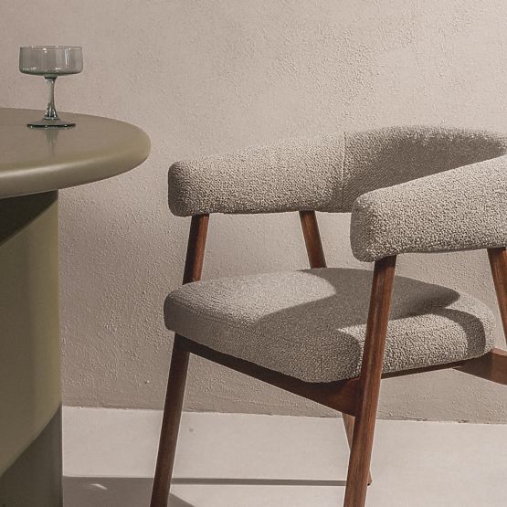 Kárpitozott Giovani szék, világosbarna/tölgyfa, lekerekített