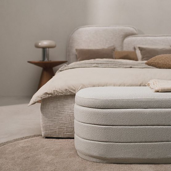 Kárpitozott Layer puff tárolóhellyel, bézs