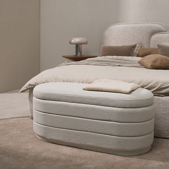 Kárpitozott Layer puff tárolóhellyel, bézs