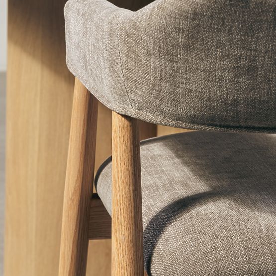 Kárpitozott Sorrento szék, sötét bézs, tölgy