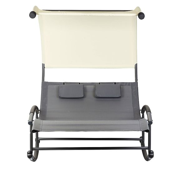 Kerti nyugágy baldachinnal és hintával