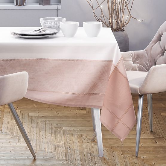 LILLE rózsaszín sima klasszikus mintájú abrosz 130x160 ameliahome