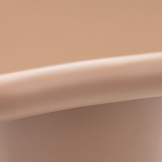 Monaco oldalsó asztal fahéj színű, matt, lekerekített formák