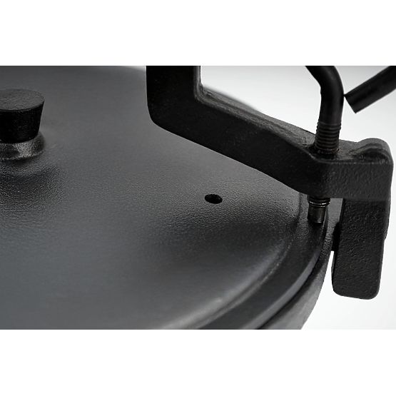 Öntöttvas bogrács KESEL 8 L