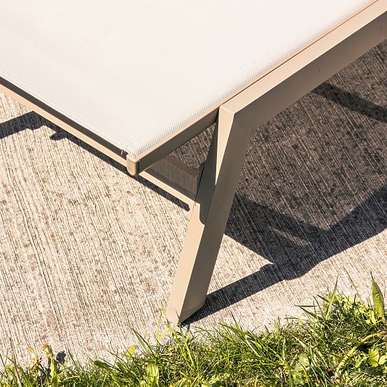 Shelly állítható kerti nyugágy, alumínium, bézs