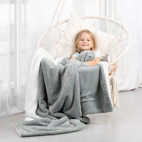 SHLEEPY ágytakaró szürke színben, klasszikus stílusú, jacquard mintával, 220x240