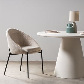 Luigi szék nyílással a háttámlán bézs/fekete lábak